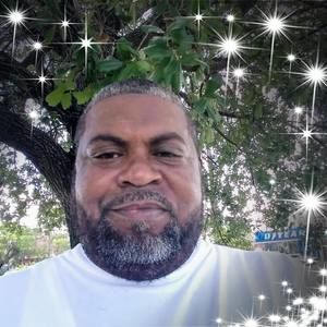 Meet your Posher, Antonio